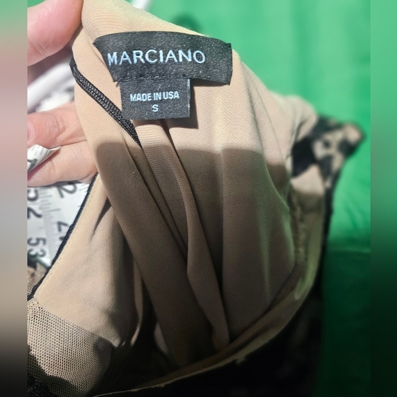 GUESS By MARCIANO EUC Elegant Black Lace Dress Size Small 17 PTP - STUNNING! - Picture 3 of 4